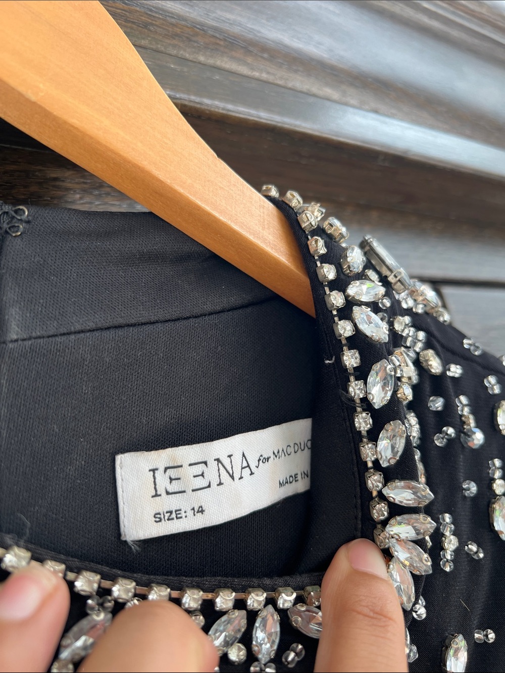 MAC DUGGAL Black Embellished Sleeveless Gown - Picture 8 of 11